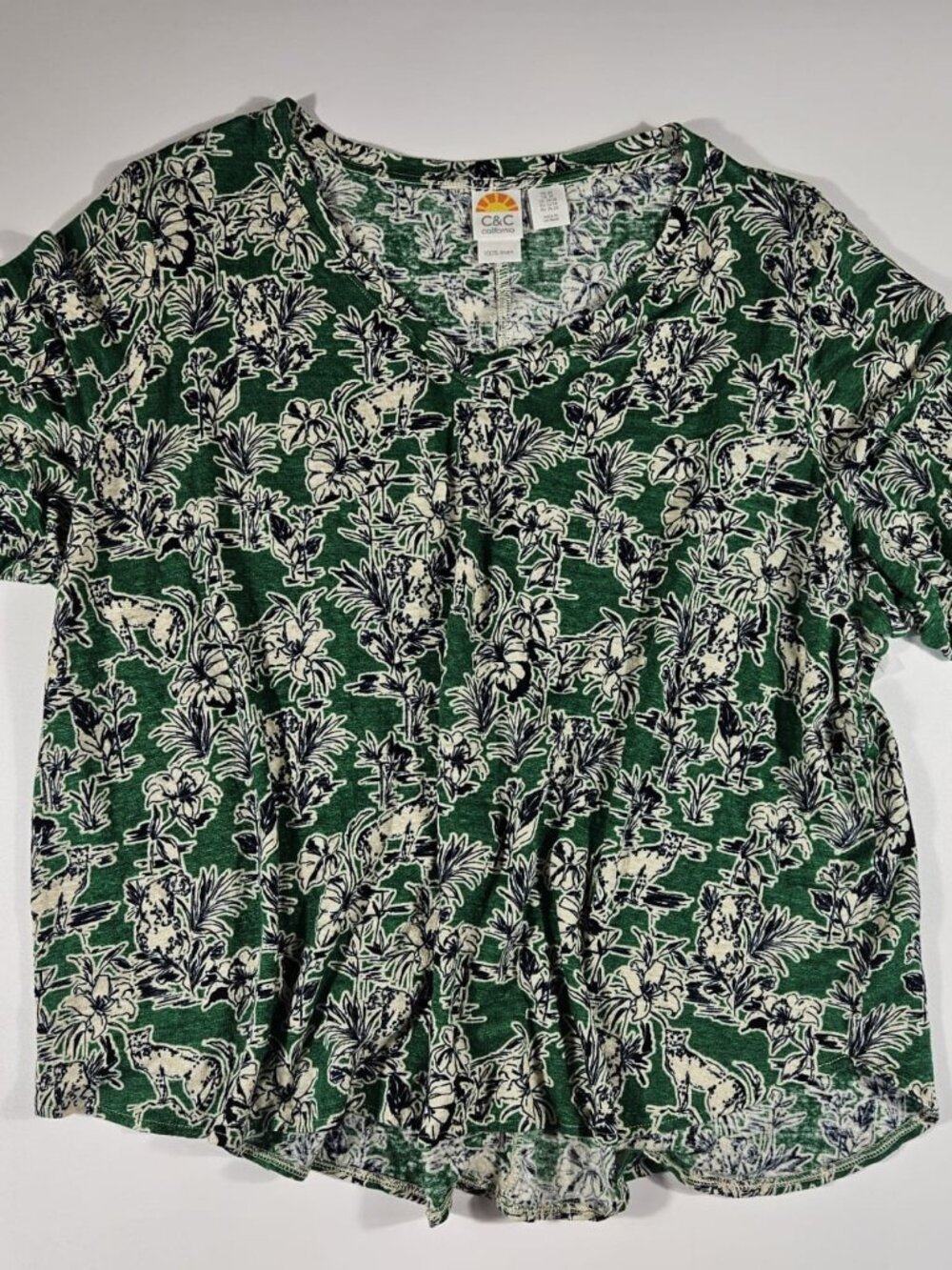 C&C California 100% Linen Safari Print Top â Size 3XL